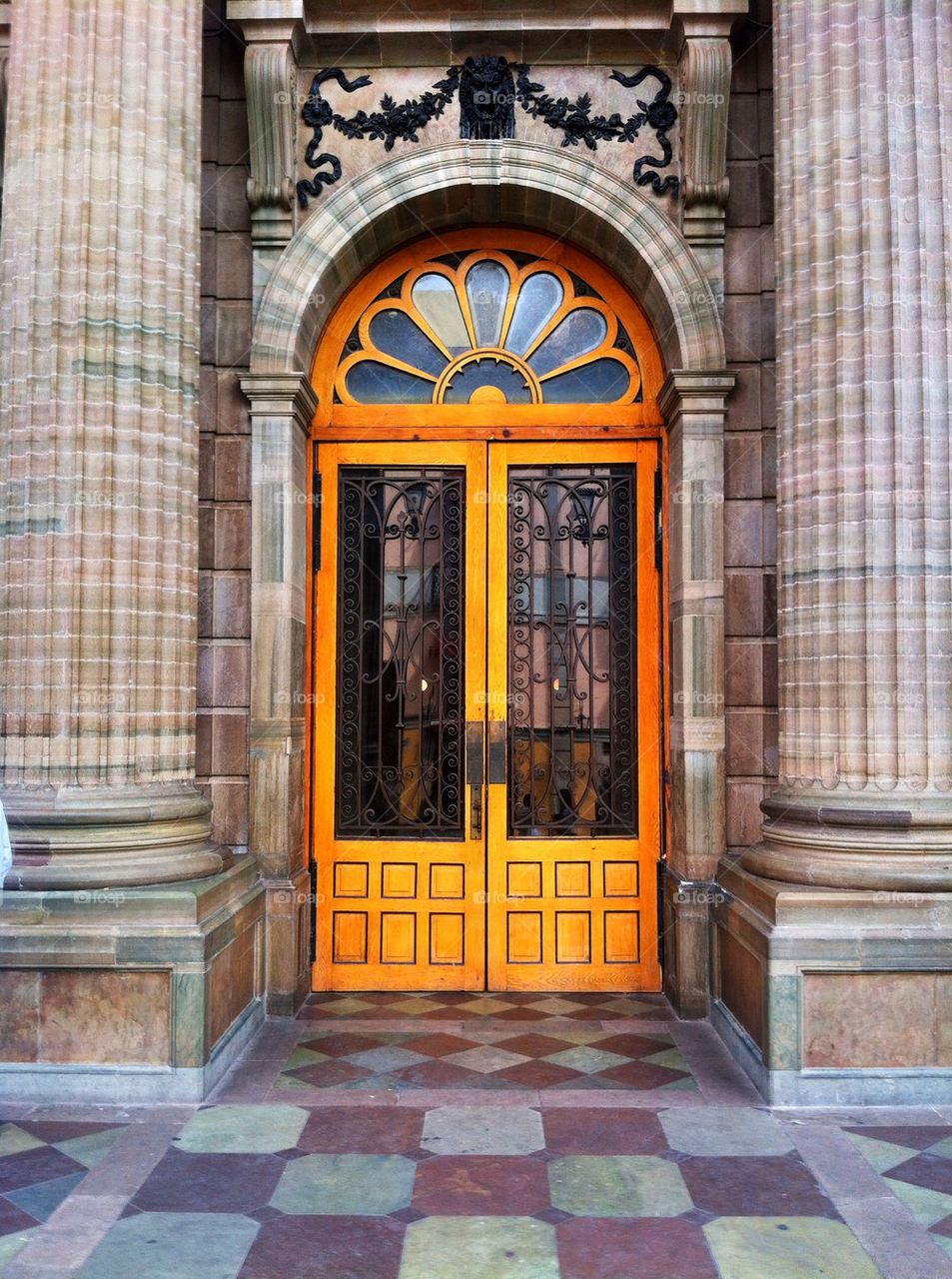 wood building door hdr by hackobo
