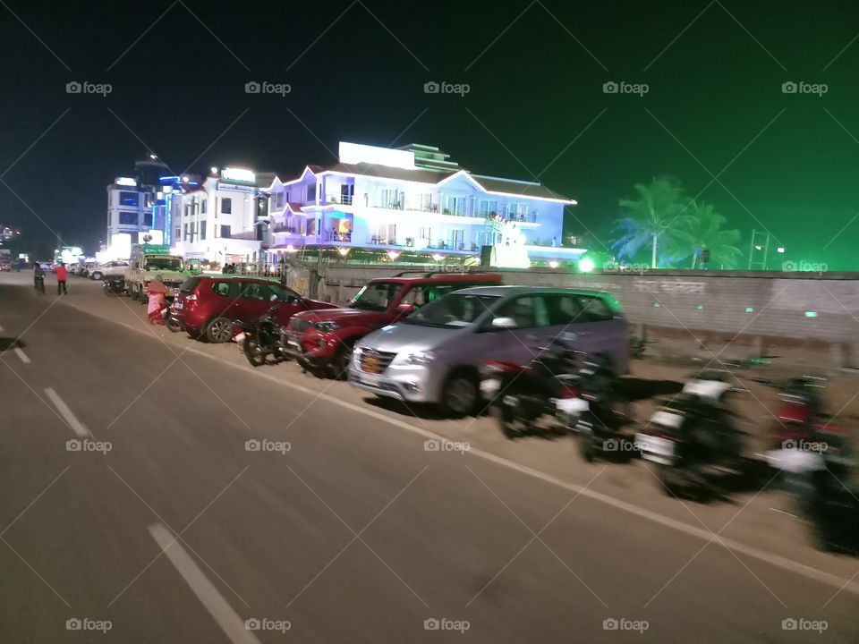 Mobile Uploads of Hotel Shree Hari from a long distance view called the Still Photo # PURI TV.ORG