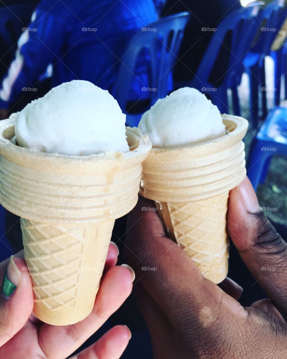 Prost! It’s summer time, and these two vanilla ice cream cone made this hot summer day a delight. 
