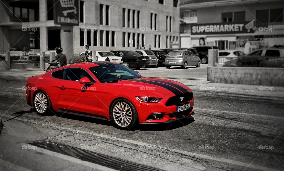 Awersome red Mustang.