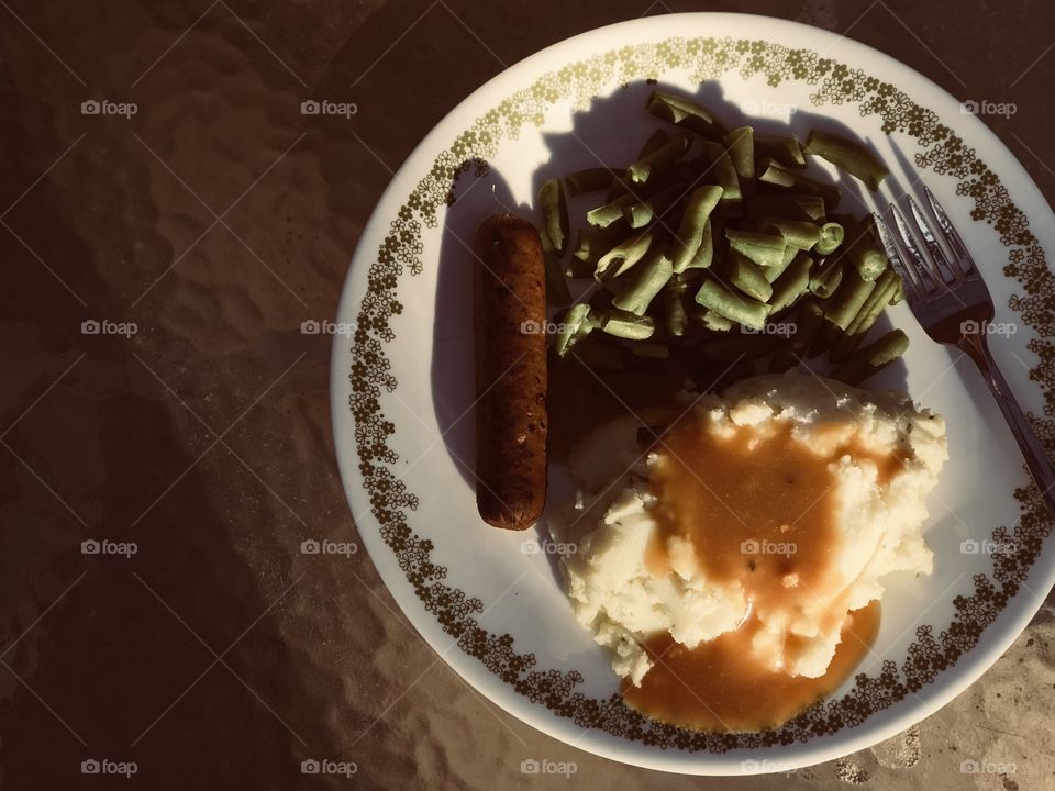 Mash potatoes and gravy for dinner