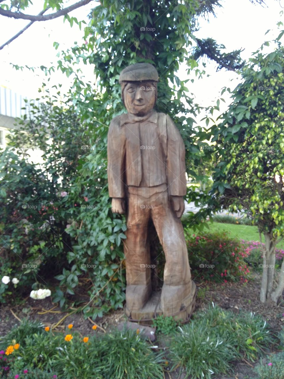 wooden man sculpture