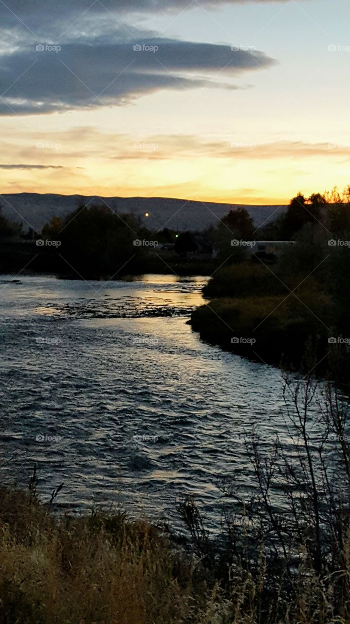 Sunset Over the Bighorn River in the Fall