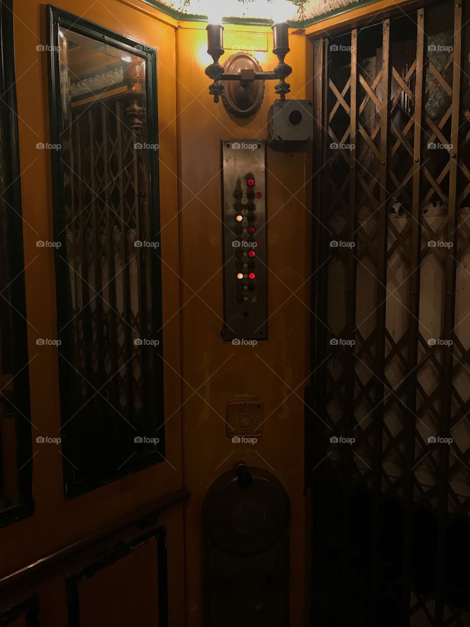 Elevator beauty