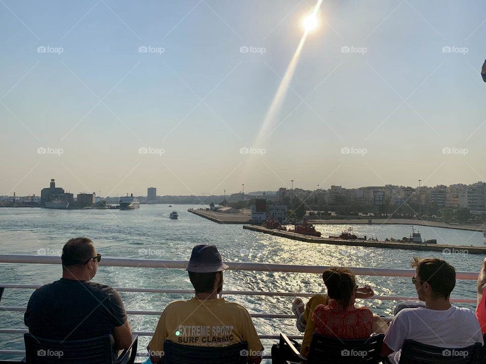 Aboard to the Greek islands 