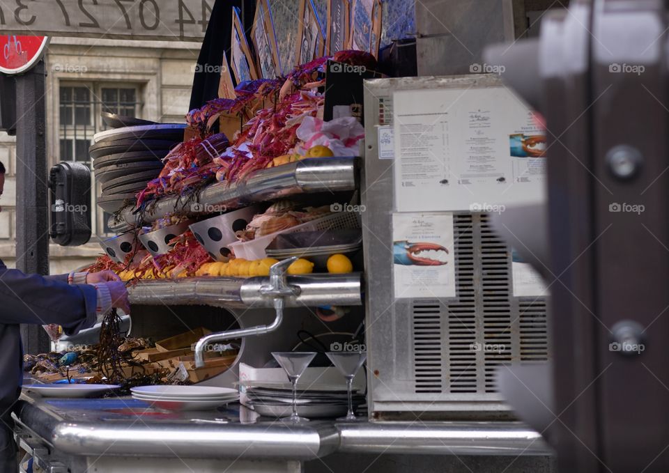 Marisqueria en las calles de París