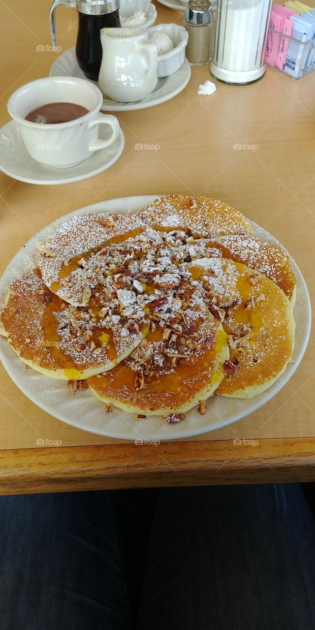 pecan pancakes with orange syrup