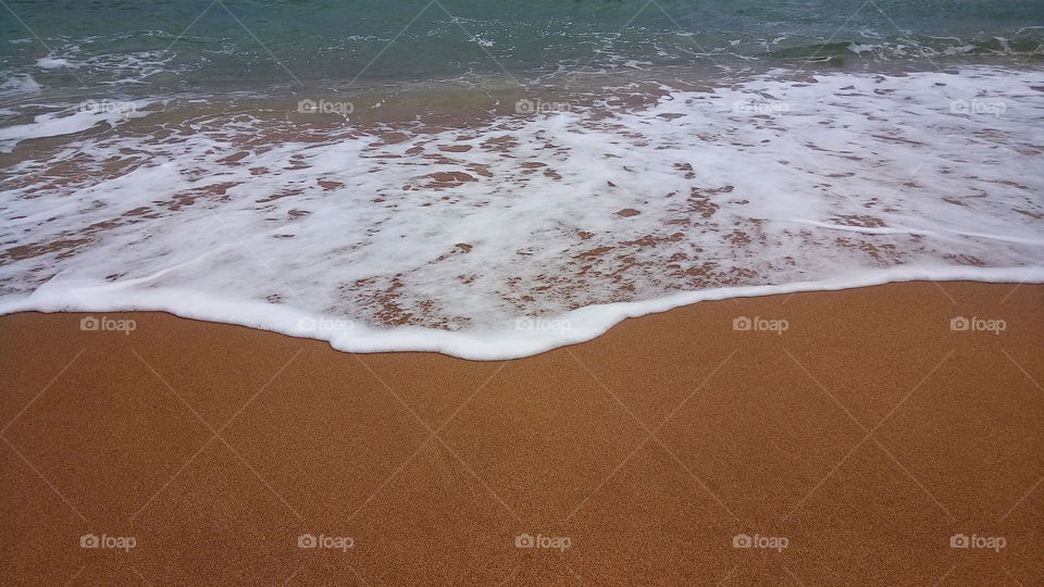 море.пляж.волны.пена.отдых.лето.отпуск.