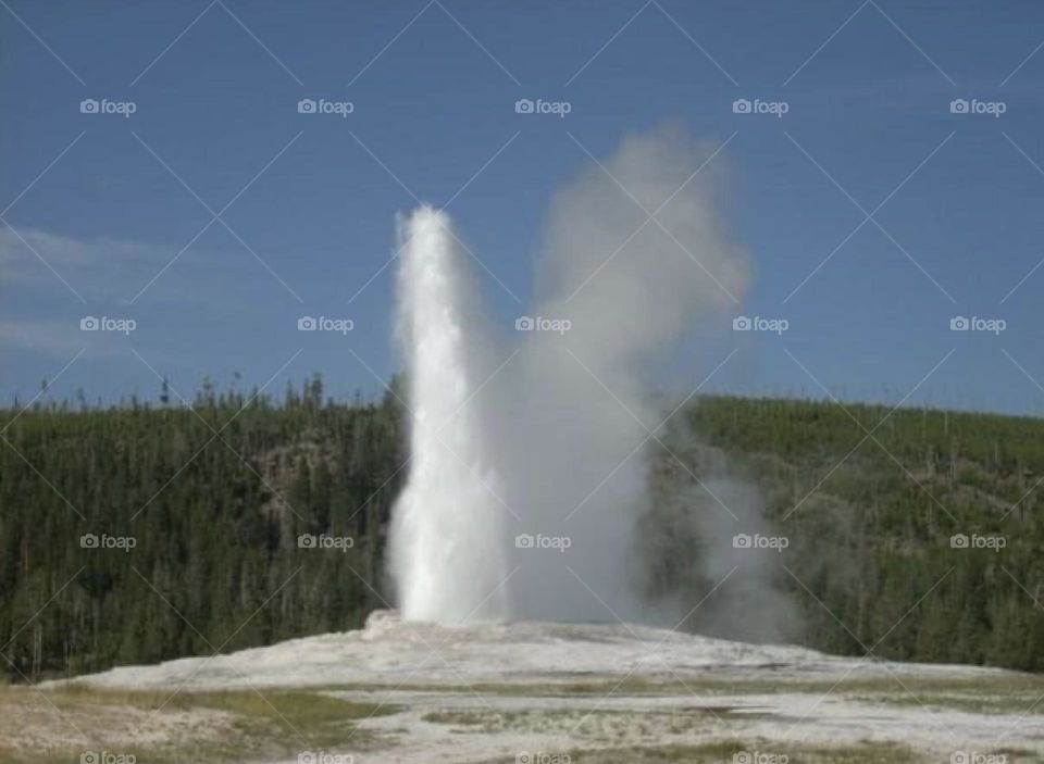 Old Faithful geyser