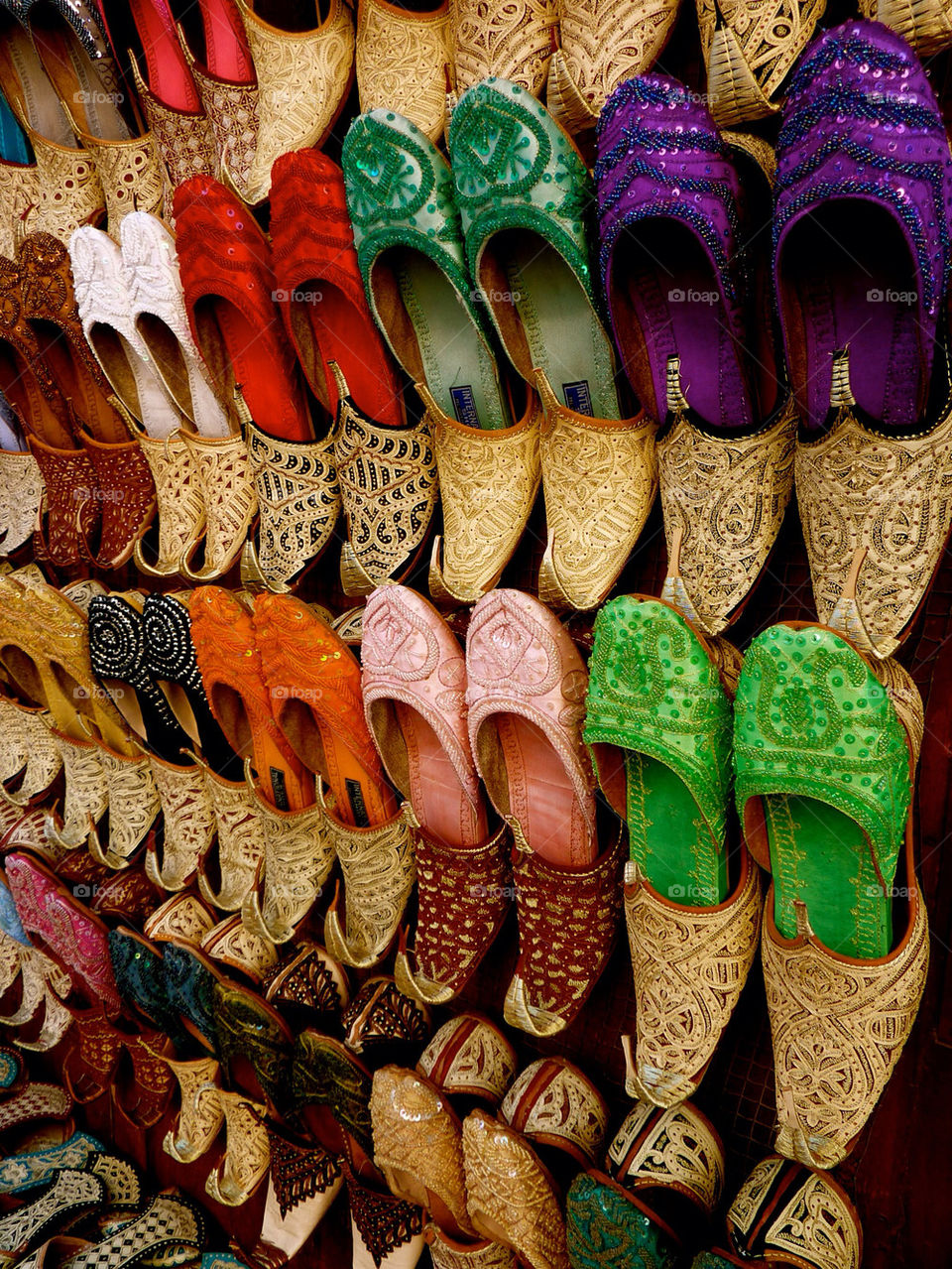 shoes market uae dubai by emmak
