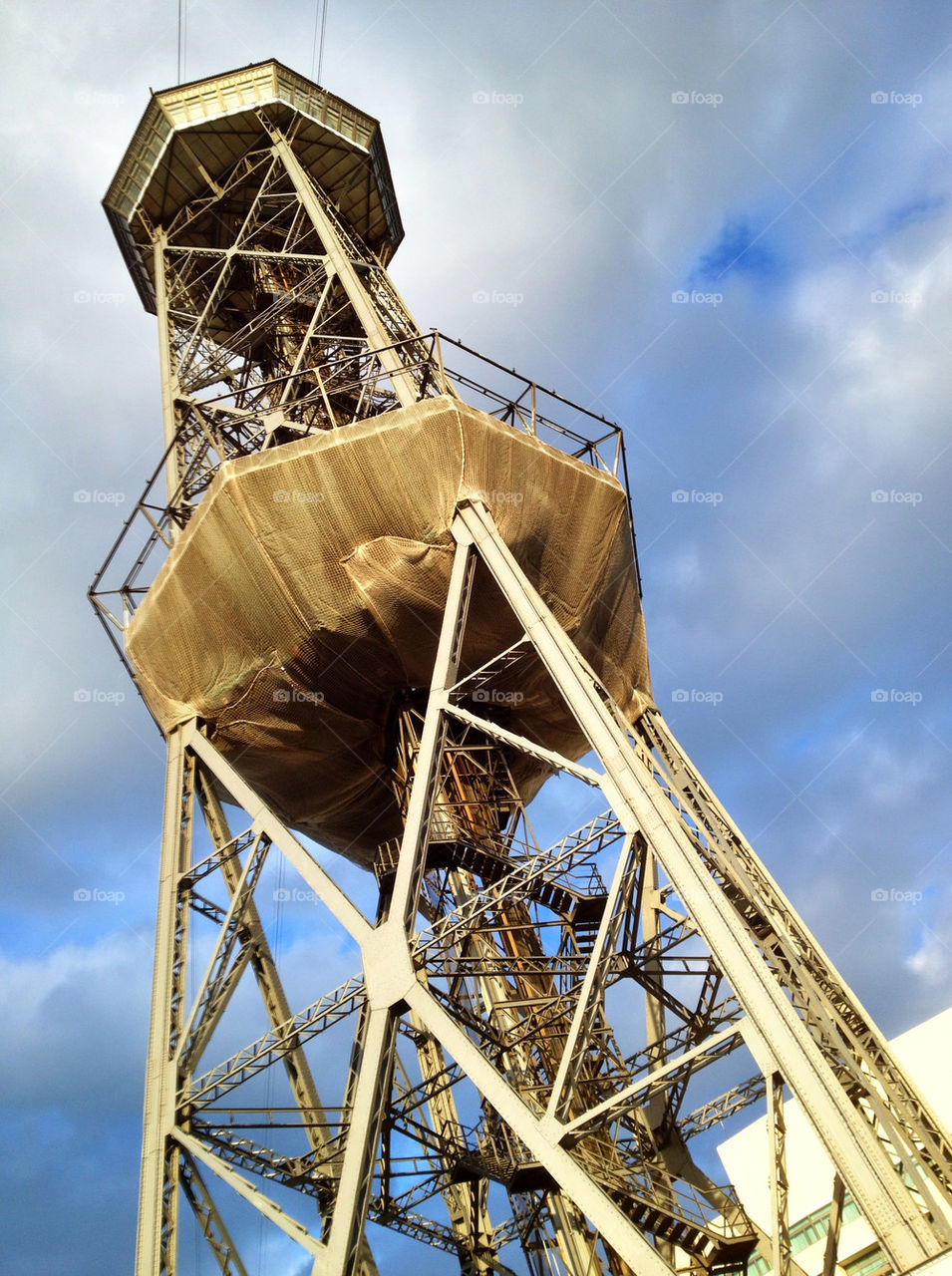 construction metal tower harbour by cyrano