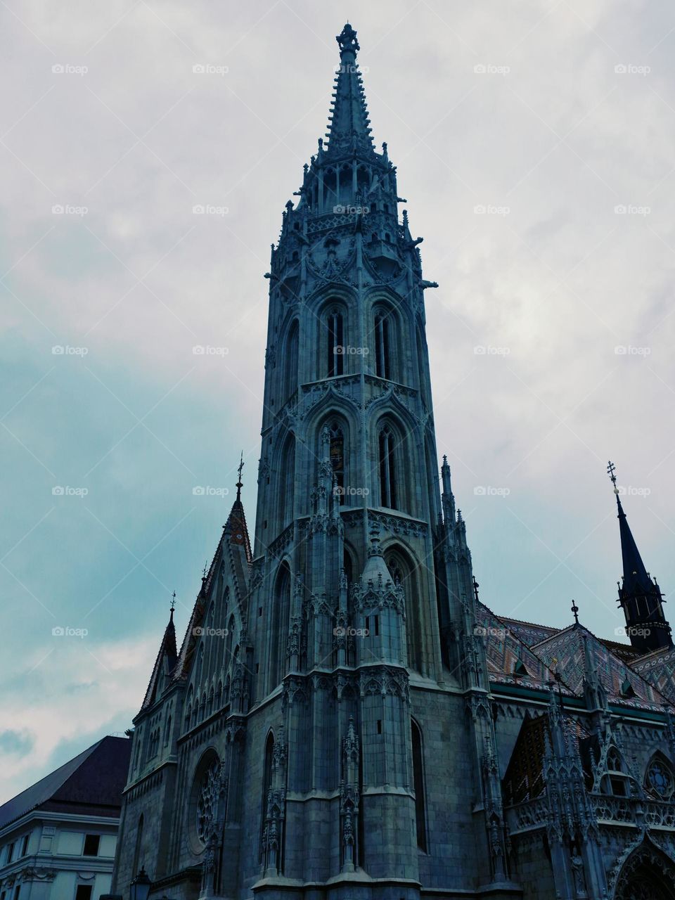 matthias church in budapest