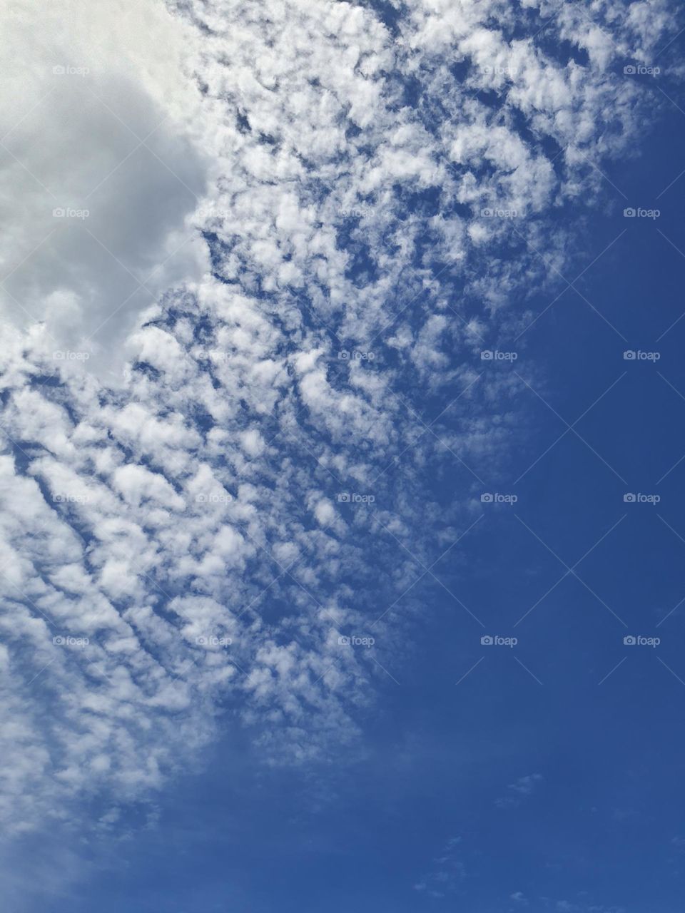 Clouds that cannot be painted