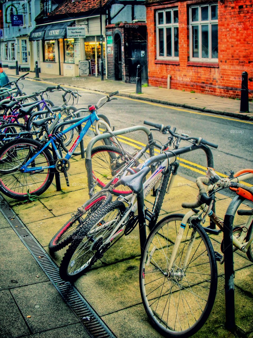 Stratford upon Avon - Tourist town famous for William Shakespeare Warwickshire in the English Midlands England UK  - Streets