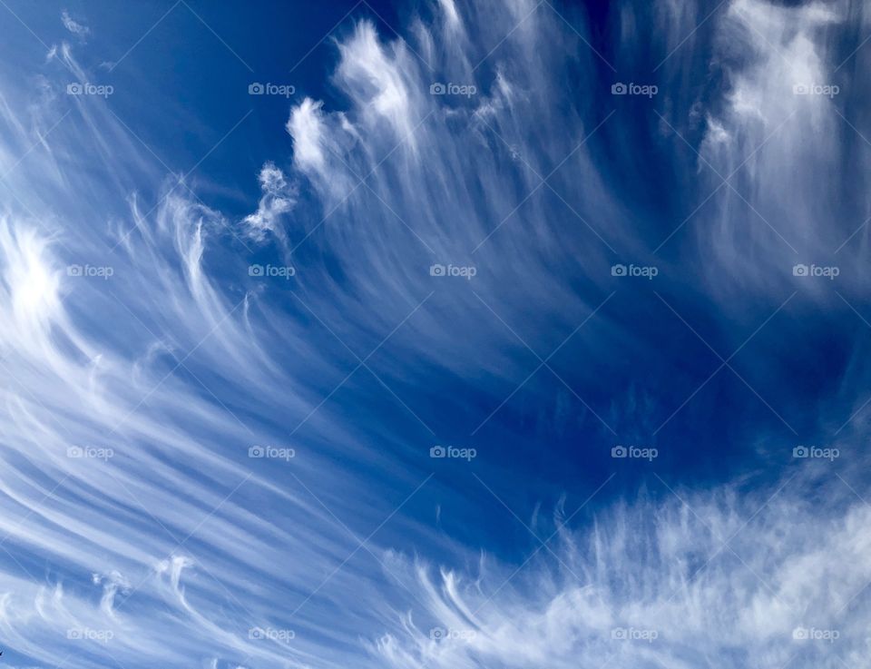 Cloud explosion Cirrus Uncinus