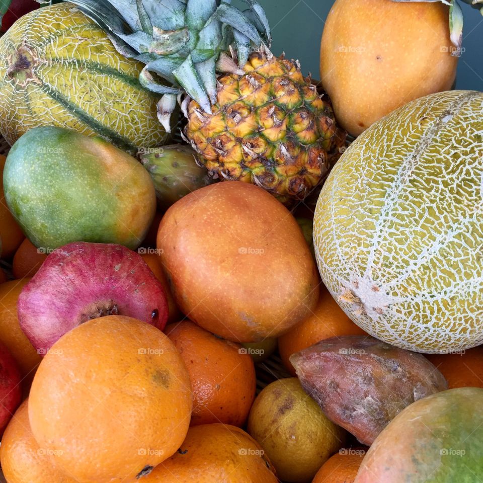 Many tropical fruits 