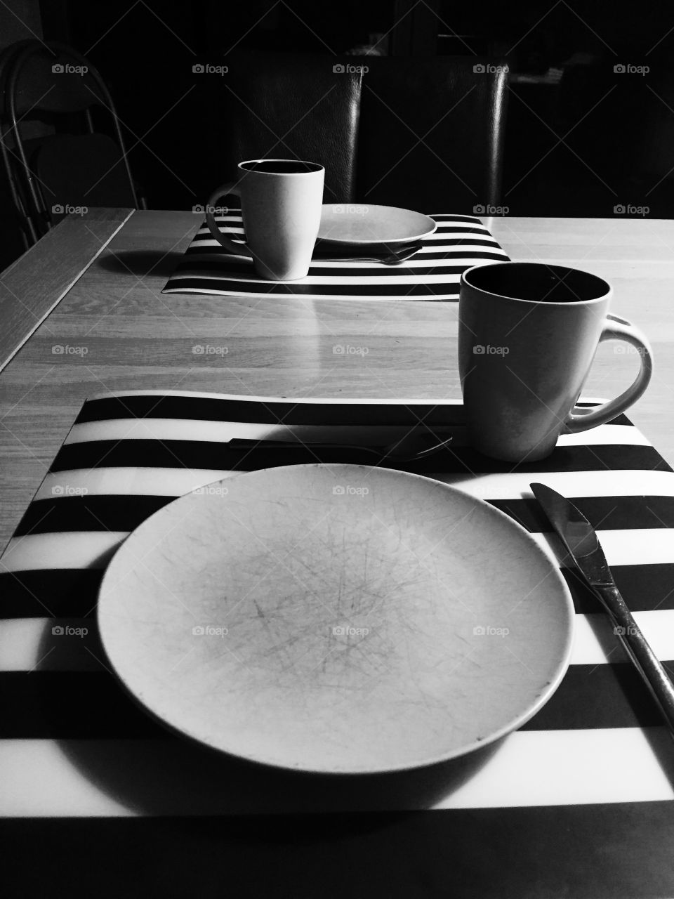 
Cups and plates - Morning rituals