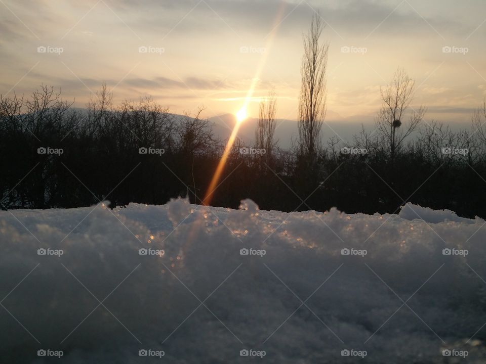 sunset snow ❄️ cool light