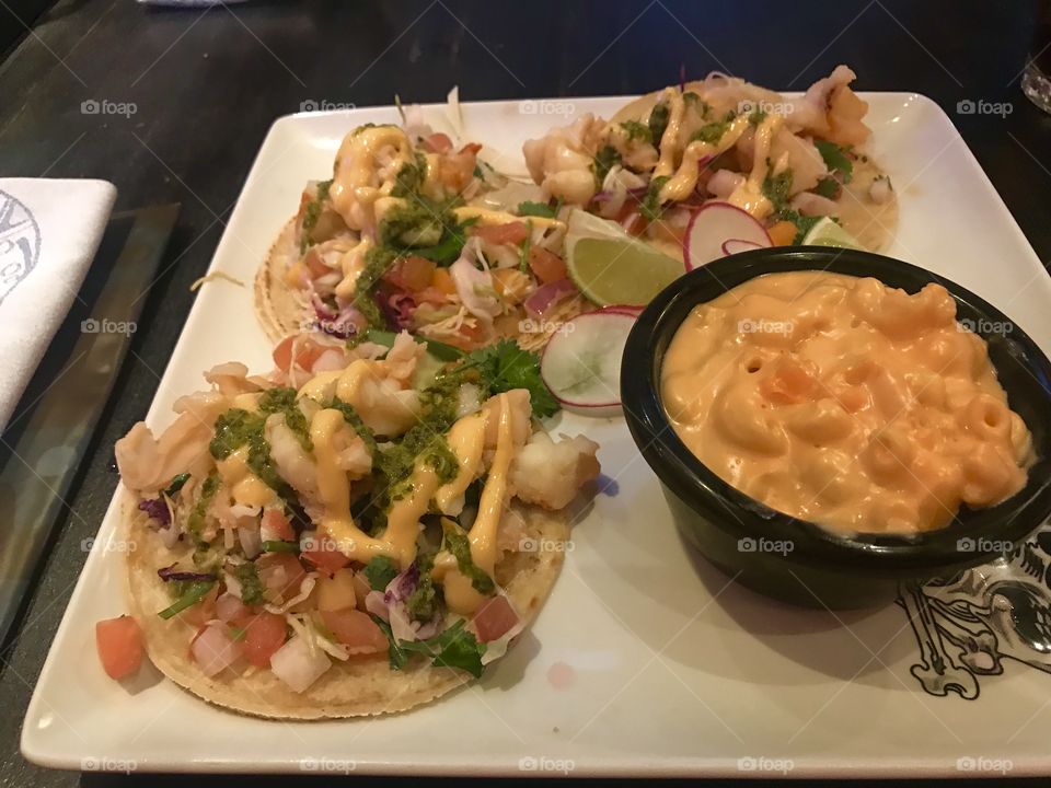 Lobster tacos and signature mac & cheese at Guy Fieri’s, Las Vegas 