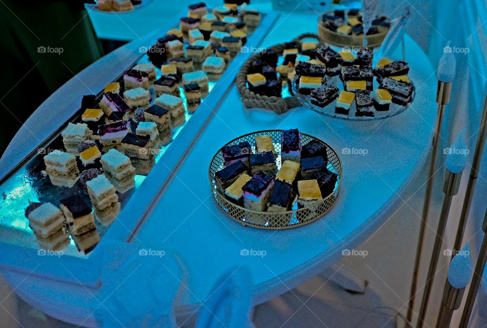 circle plate with cookies 🍪