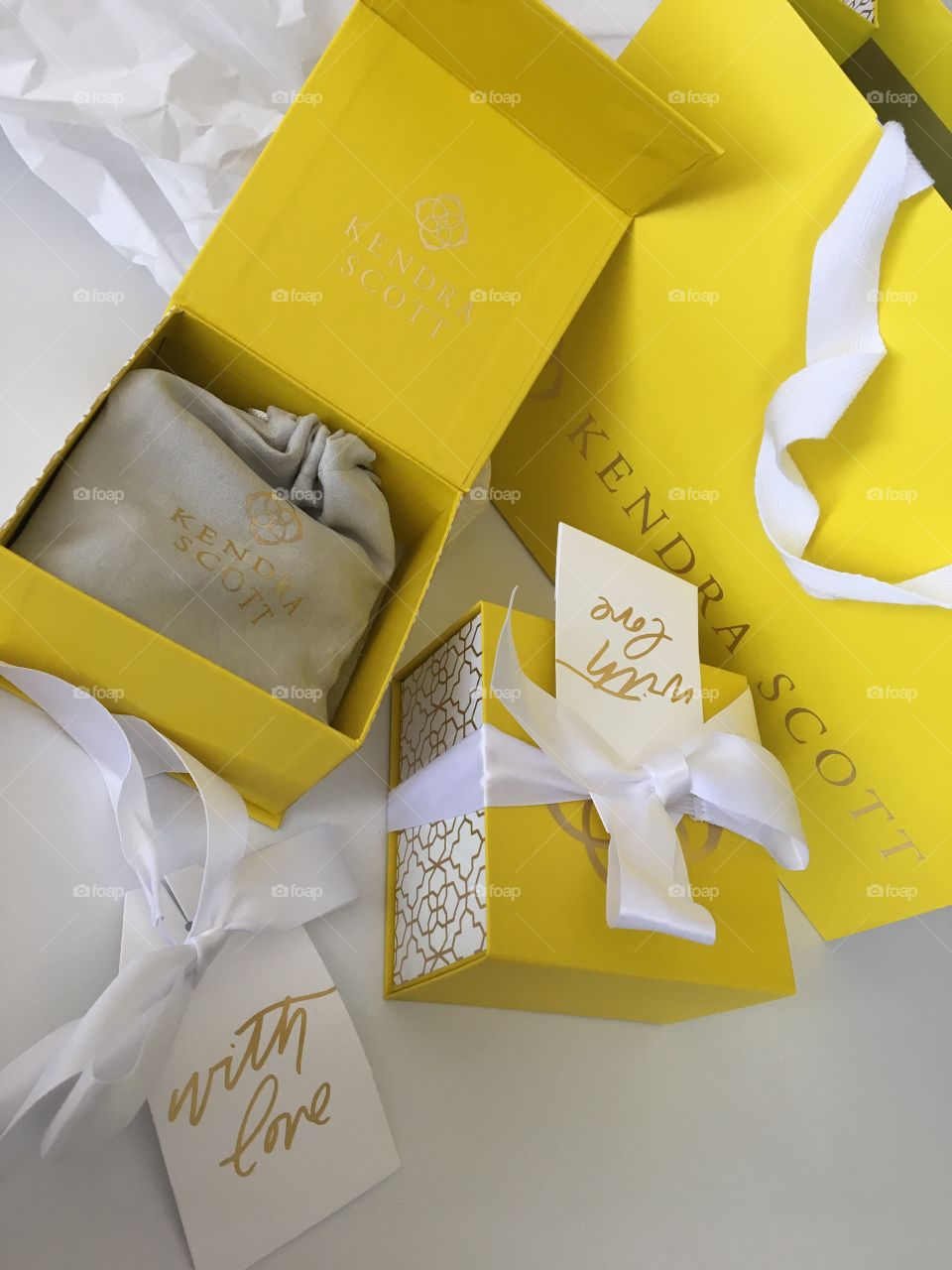 Kendra Scott Gift