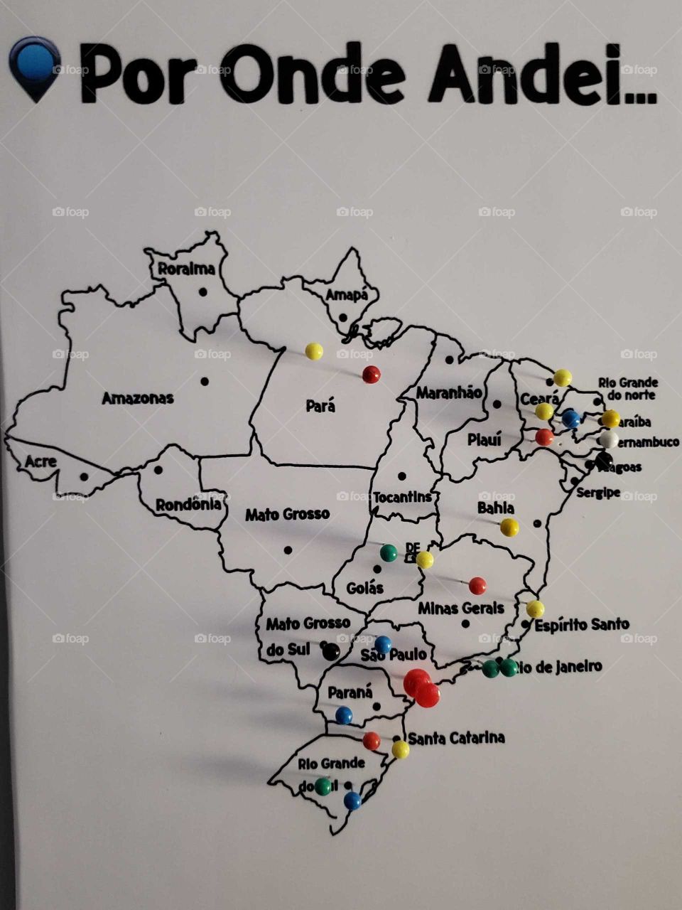 Se perder também é se encontrar. Mapa do Brasil com pins em alguns estados.