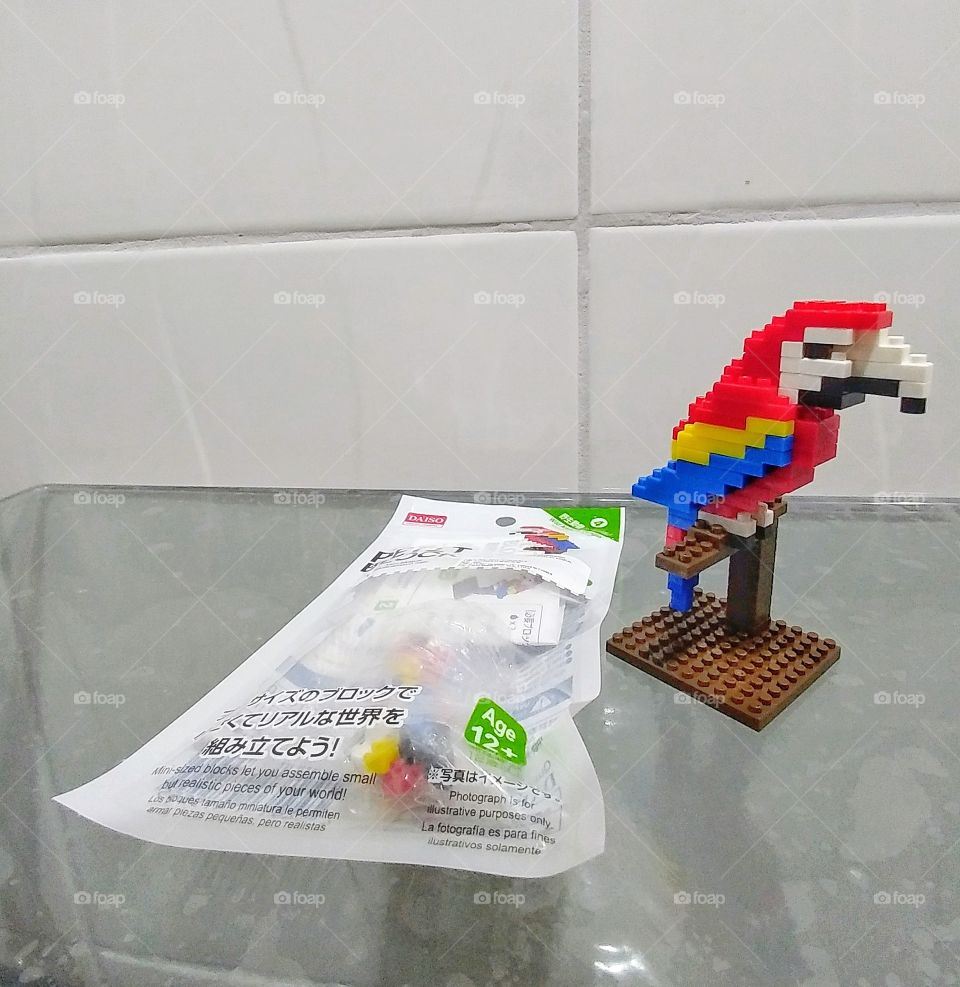 Brinquedo  de montar