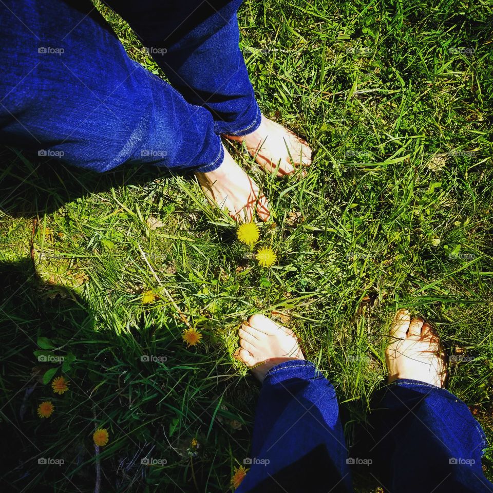 bare feet in the grass