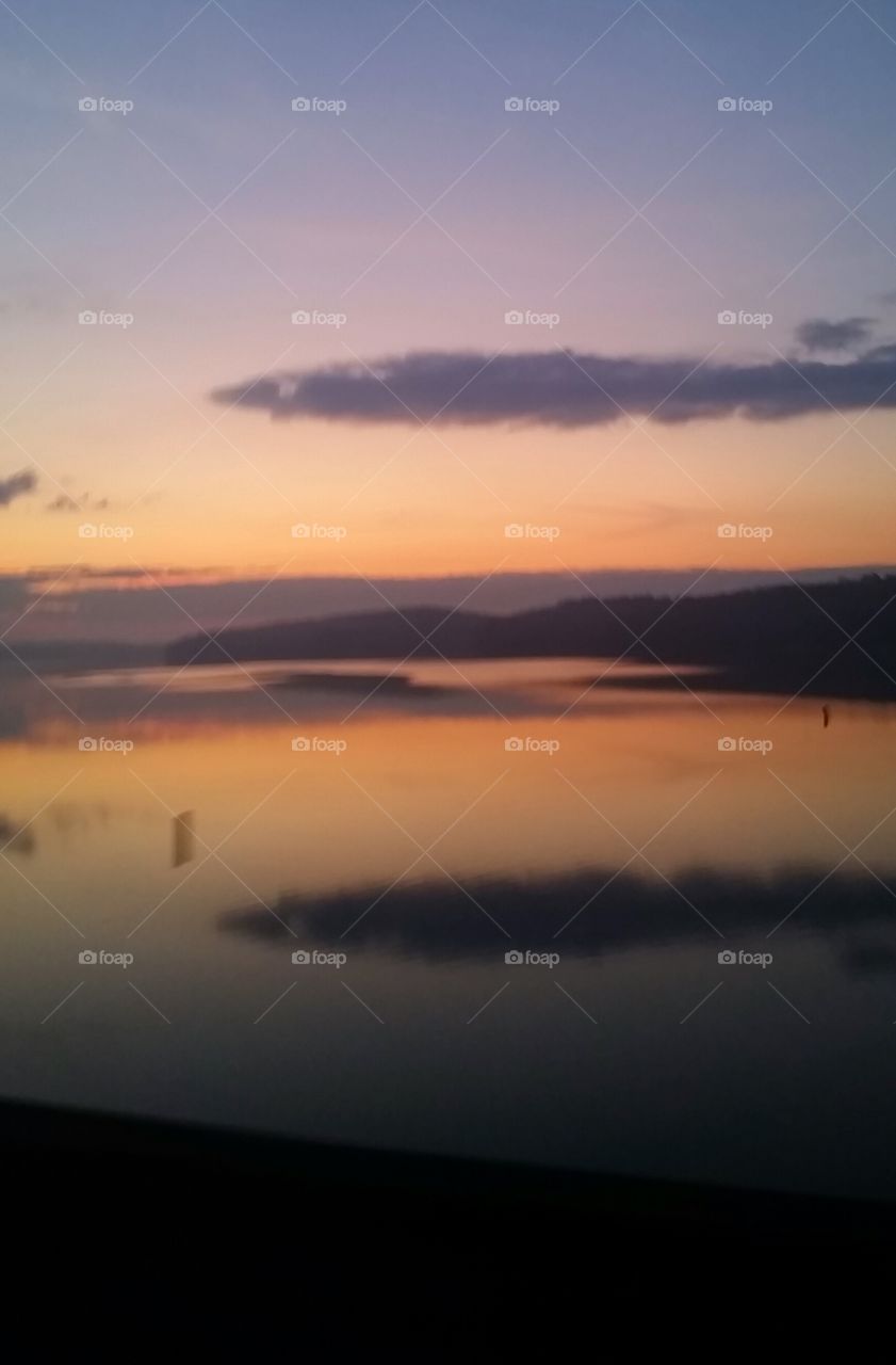 reflection of cloud in Lake Hartwell