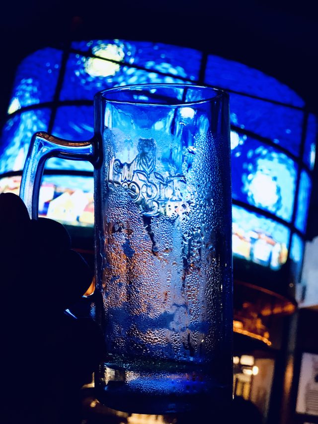 Charming blue 