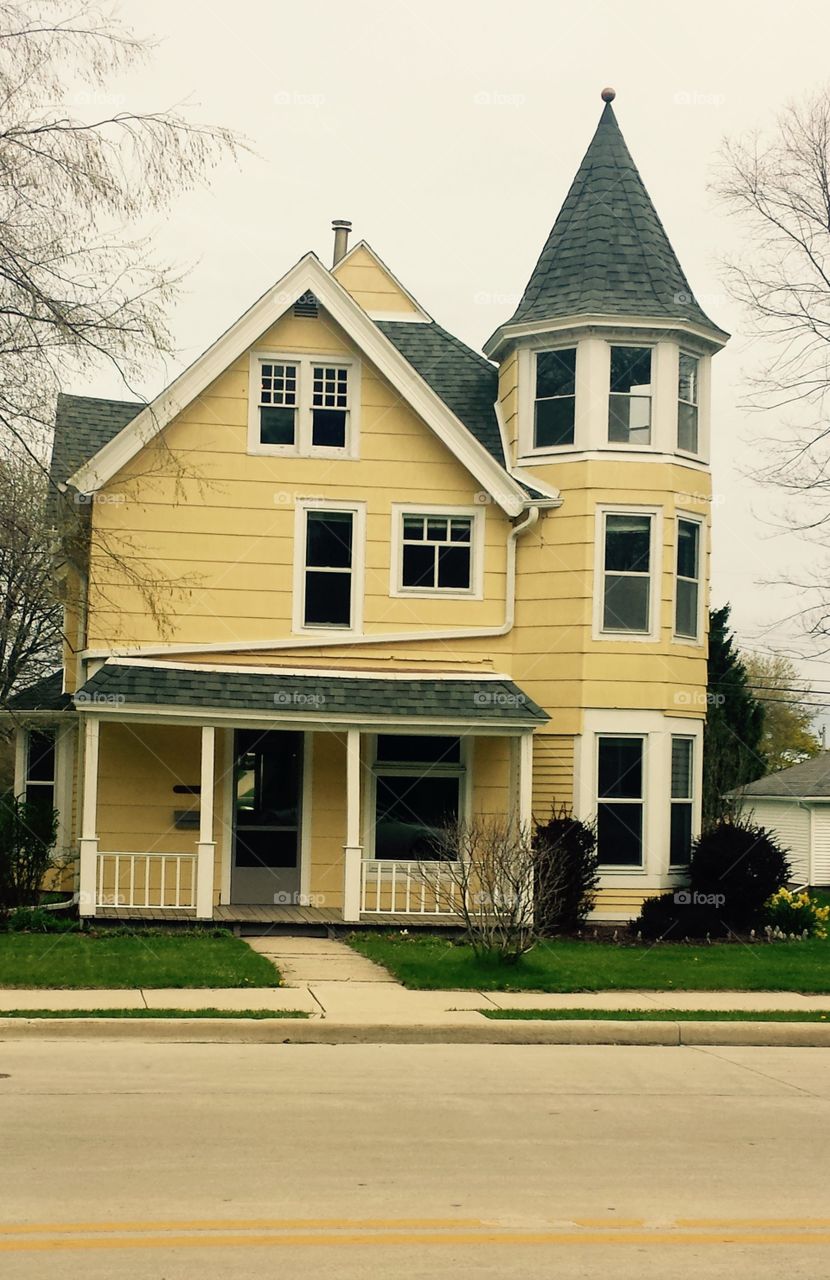 House. Yellow House