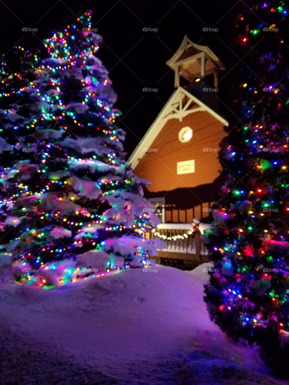 Schoolhouse Christmas