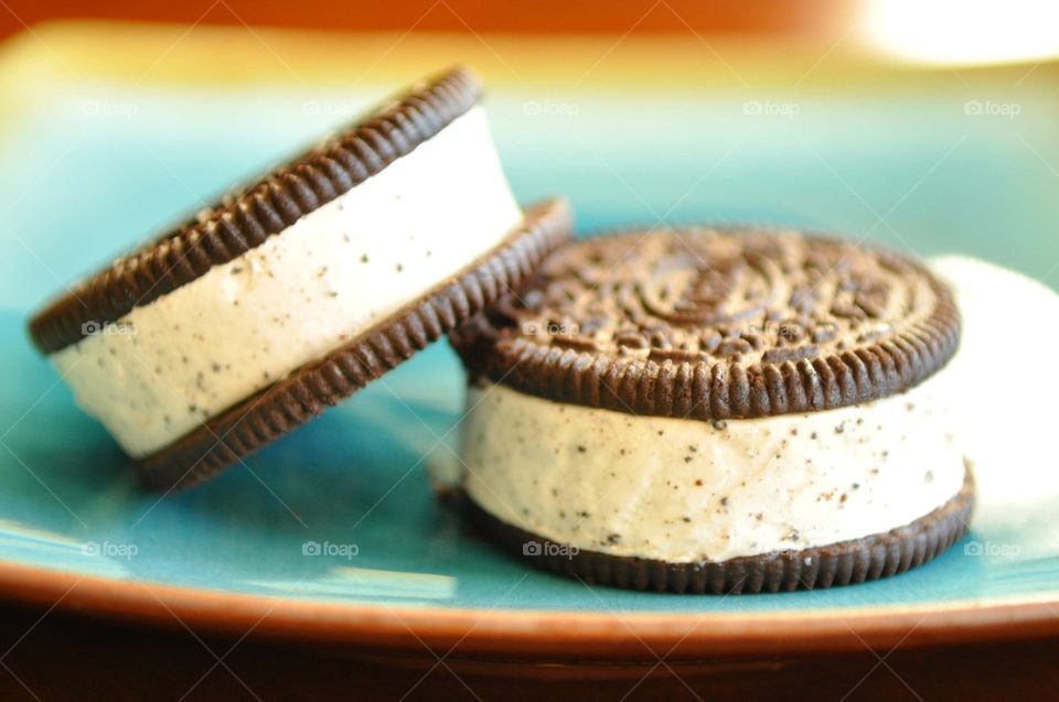 Ice cream sandwich