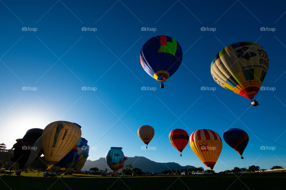 hot air balloon