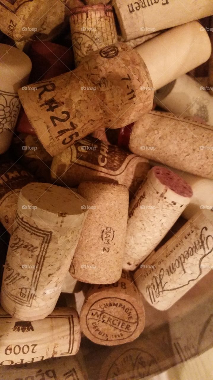 corks. history of a wine and beer aficionado