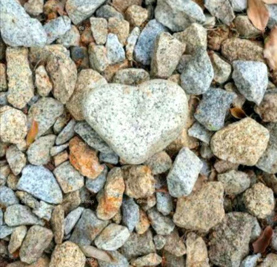 Stone heart who can never break anyone
