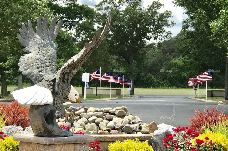 Veterans memorial garden entrance in Delaware 
