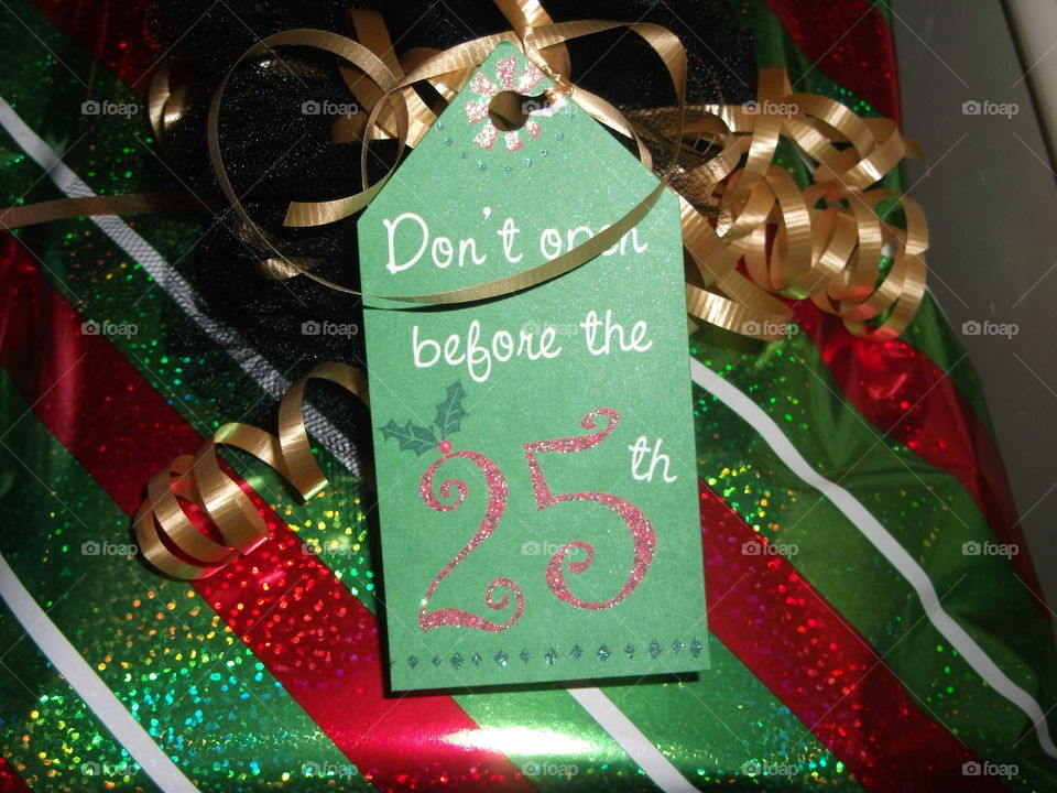 Do not open til Christmas