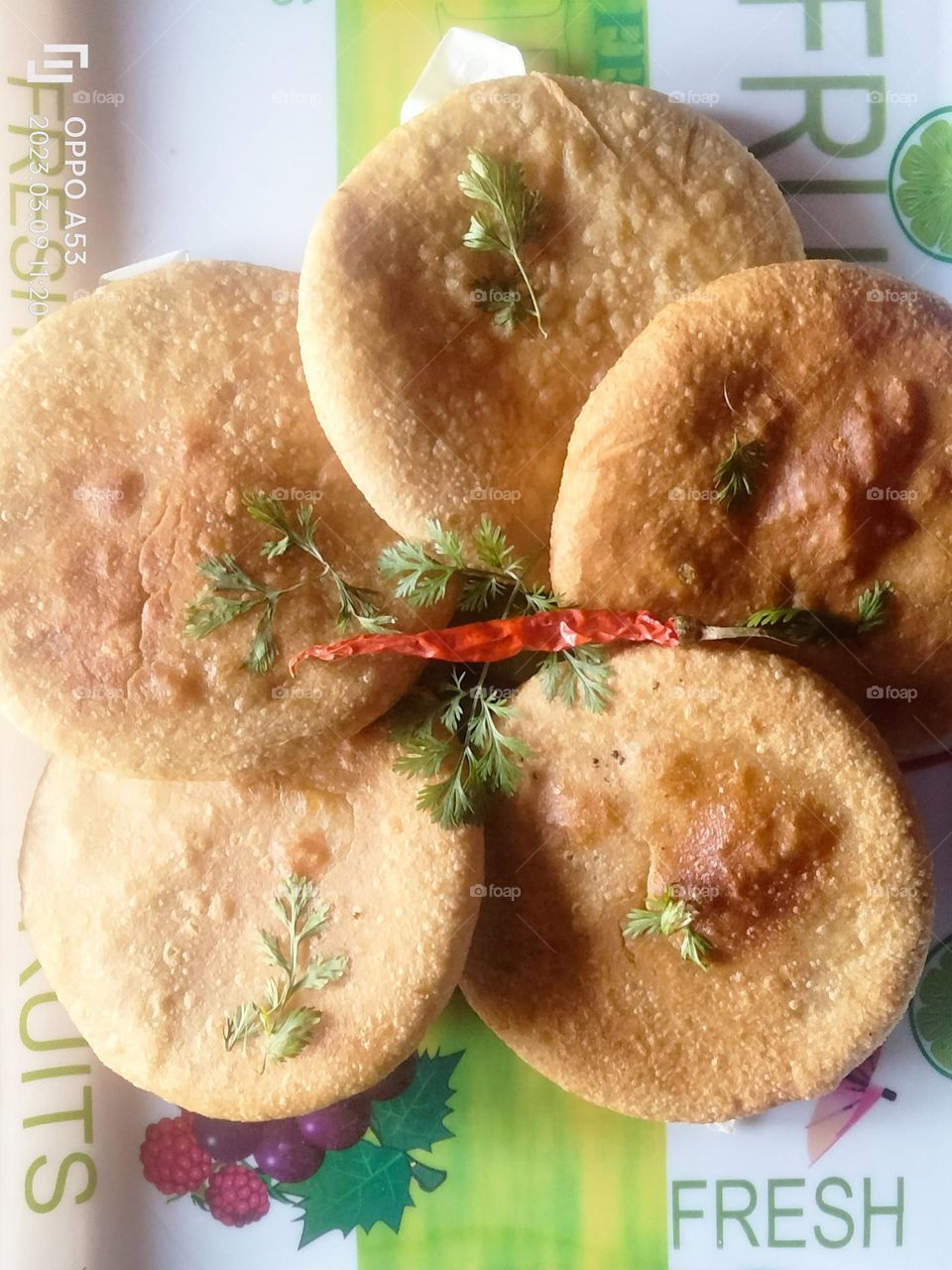 Indian traditional food: Cachaudi