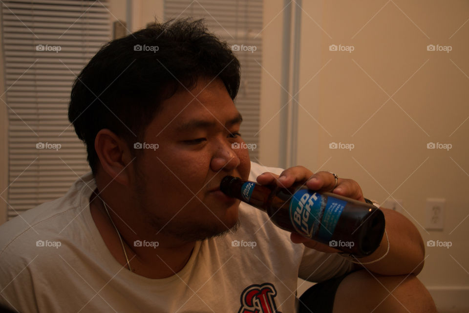 Man drinking beer