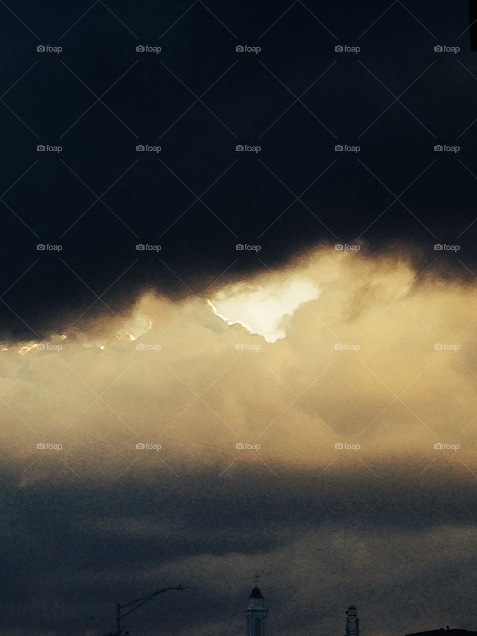 Stormy sky vs calm cloud