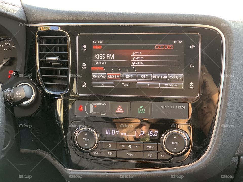 Mitsubishi dashboard 