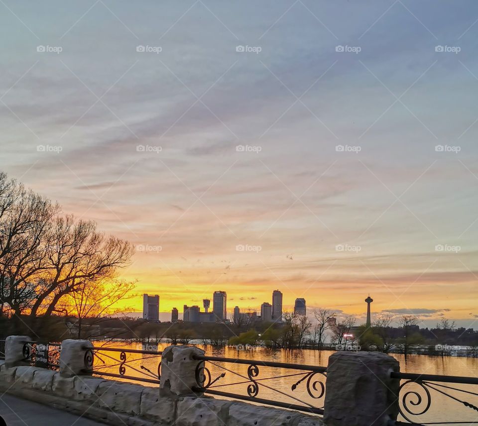 Niagara falls ont...