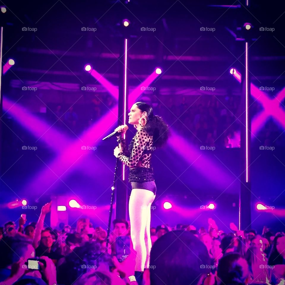 Jessie j at the roundhouse