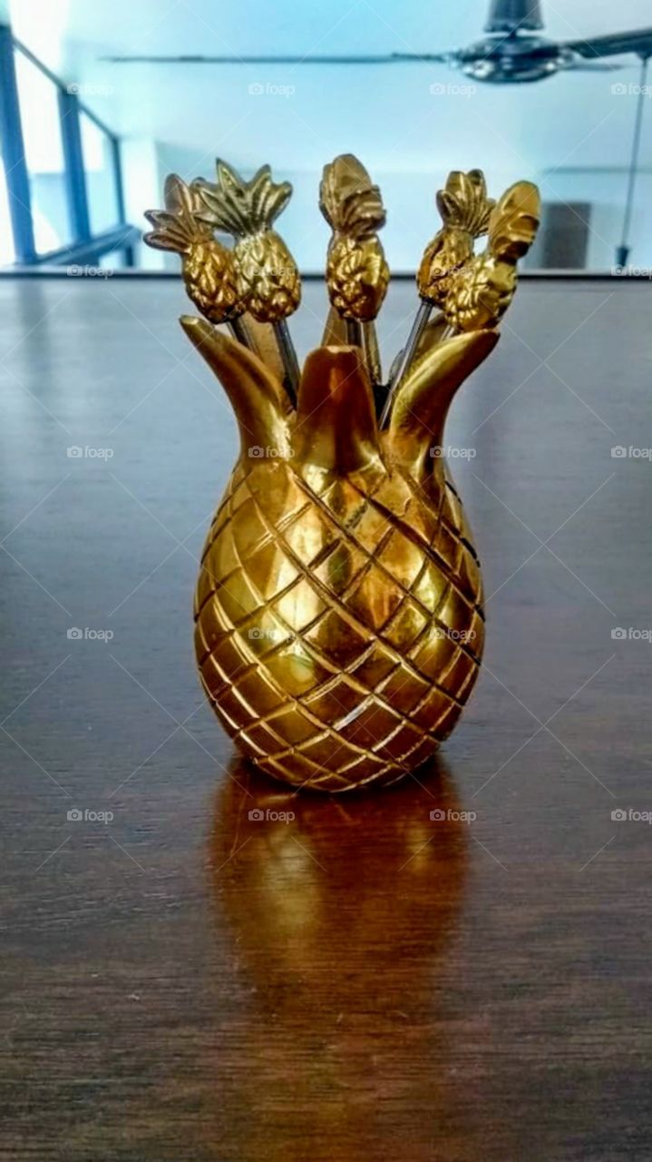 gold pineapple ornament