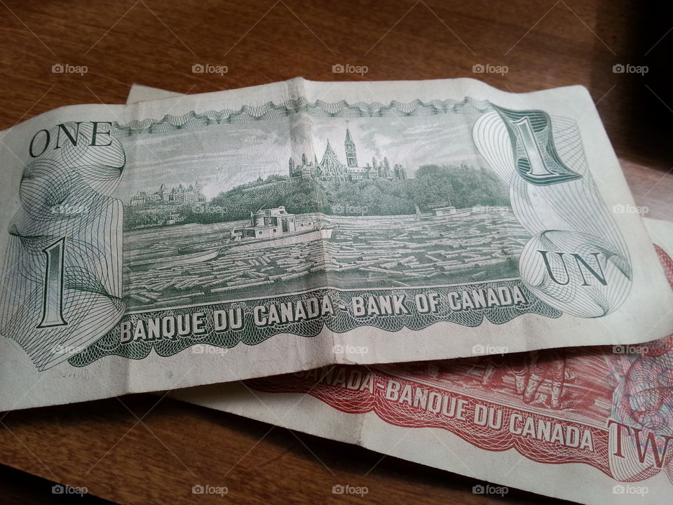 Canadian money