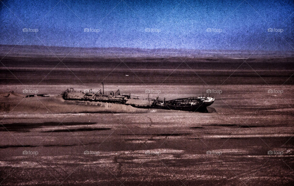 shipwreck on the skeleton coast sand desert ship by pandahat