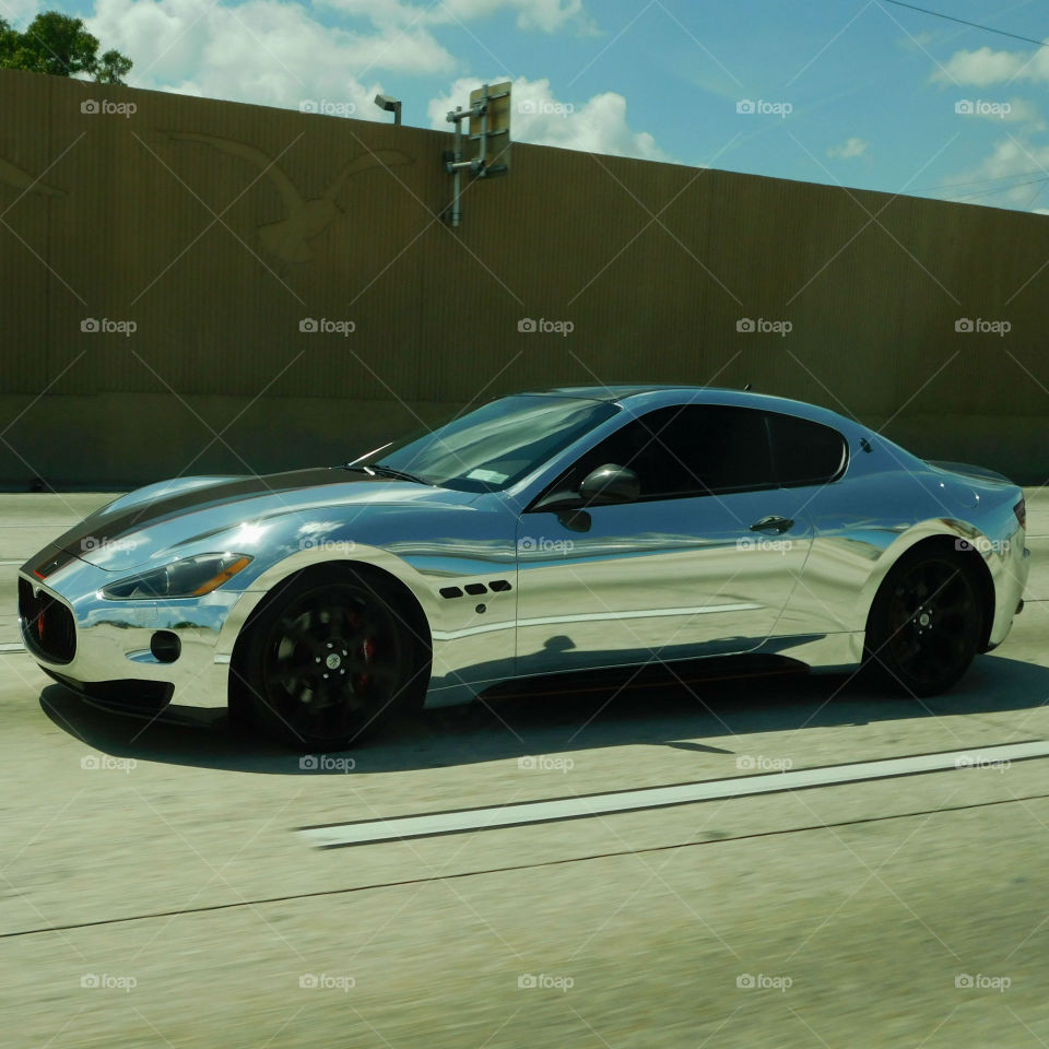 Chrome Maserati GranTuriso  rolling down I-95 in Miami, Florida! Eye-catching! 