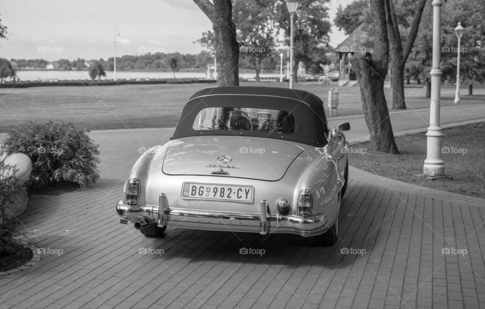 old vintage mercedes benz SL from 1962