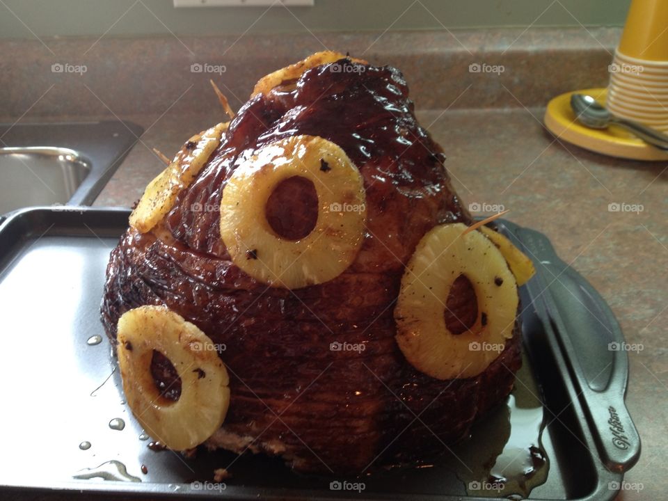 Glazed ham and pineapple s